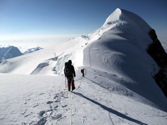 Essential Guide to Climbing Mera Peak in Nepal