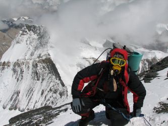 Acclimatization for Everest Success